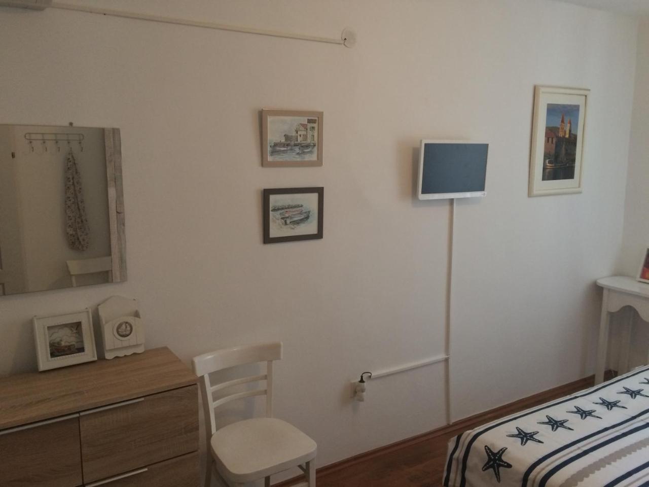 Apartament Family House In The Old Center Cres Zewnętrze zdjęcie